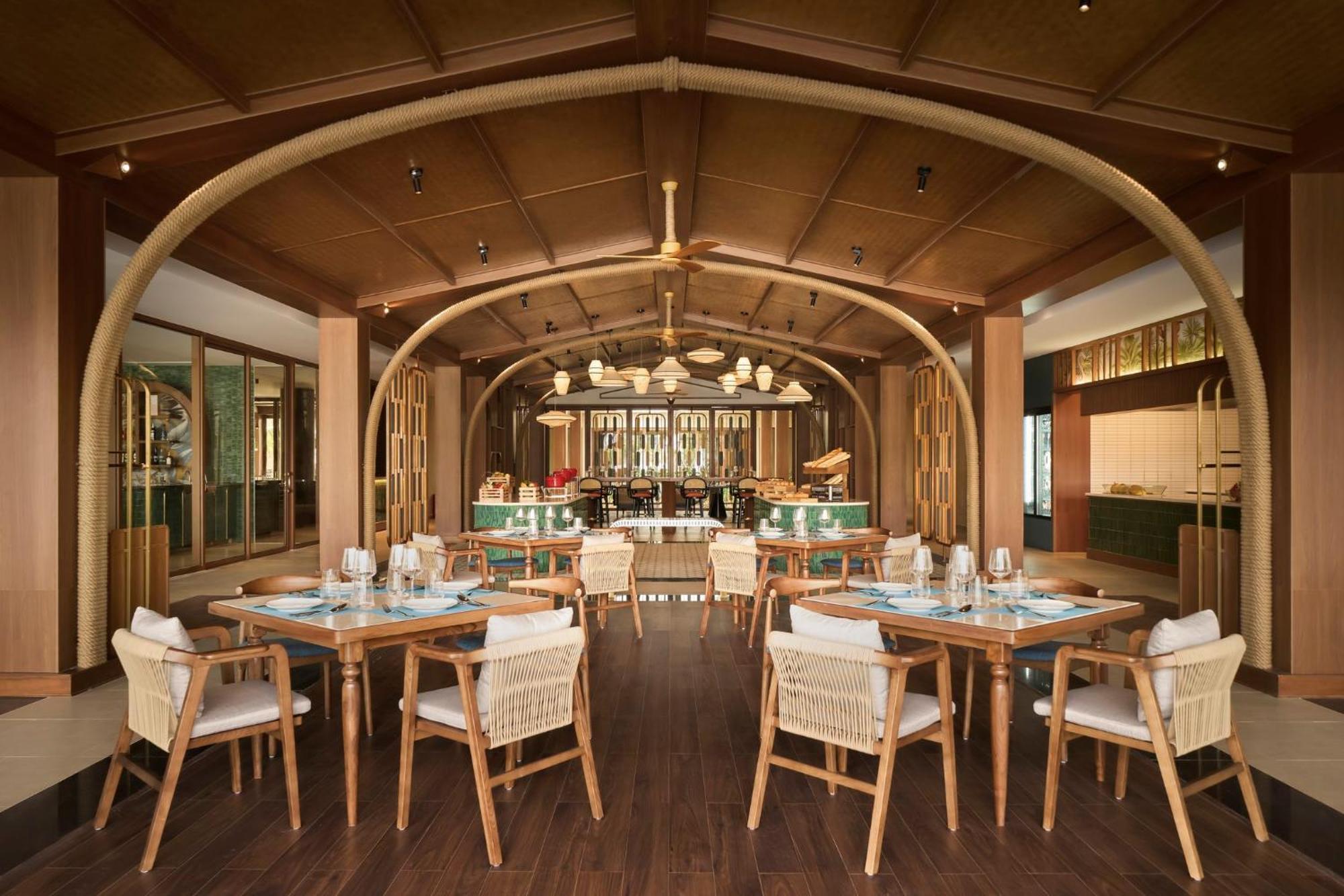 Voco Quang Binh Resort By Ihg Ðồng Hới Buitenkant foto