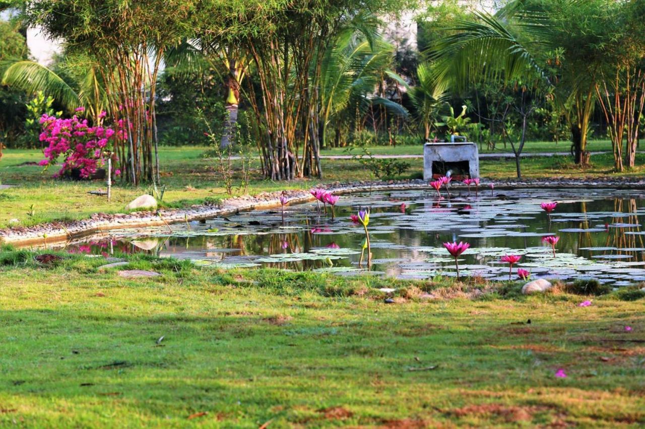 Bao Ninh Beach Resort Ðồng Hới Buitenkant foto